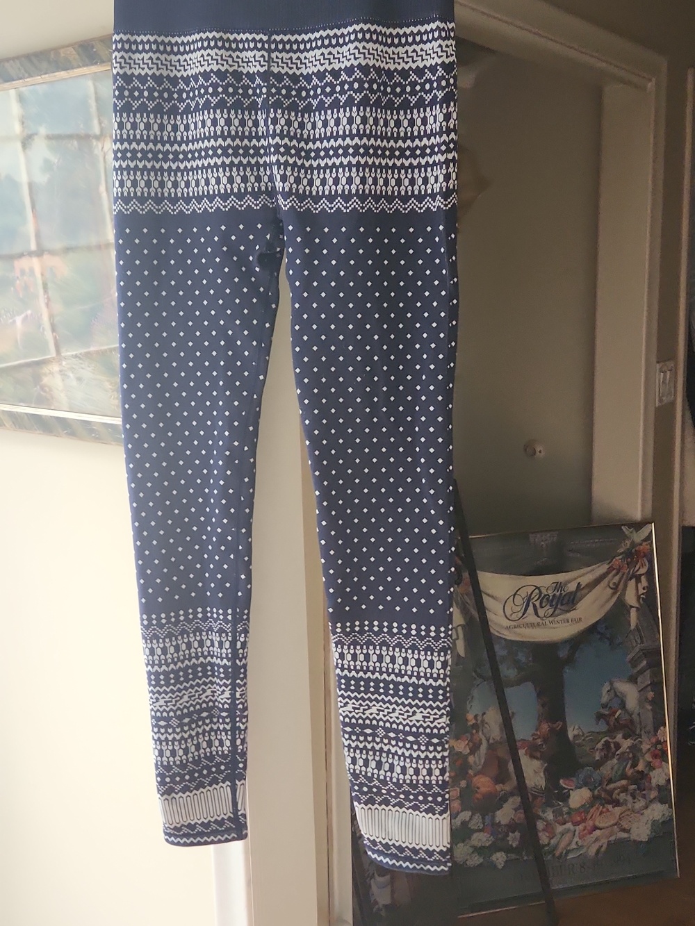 P23 Funky Leggings blue + white geometric ACX Sz L - Picture 2 of 3